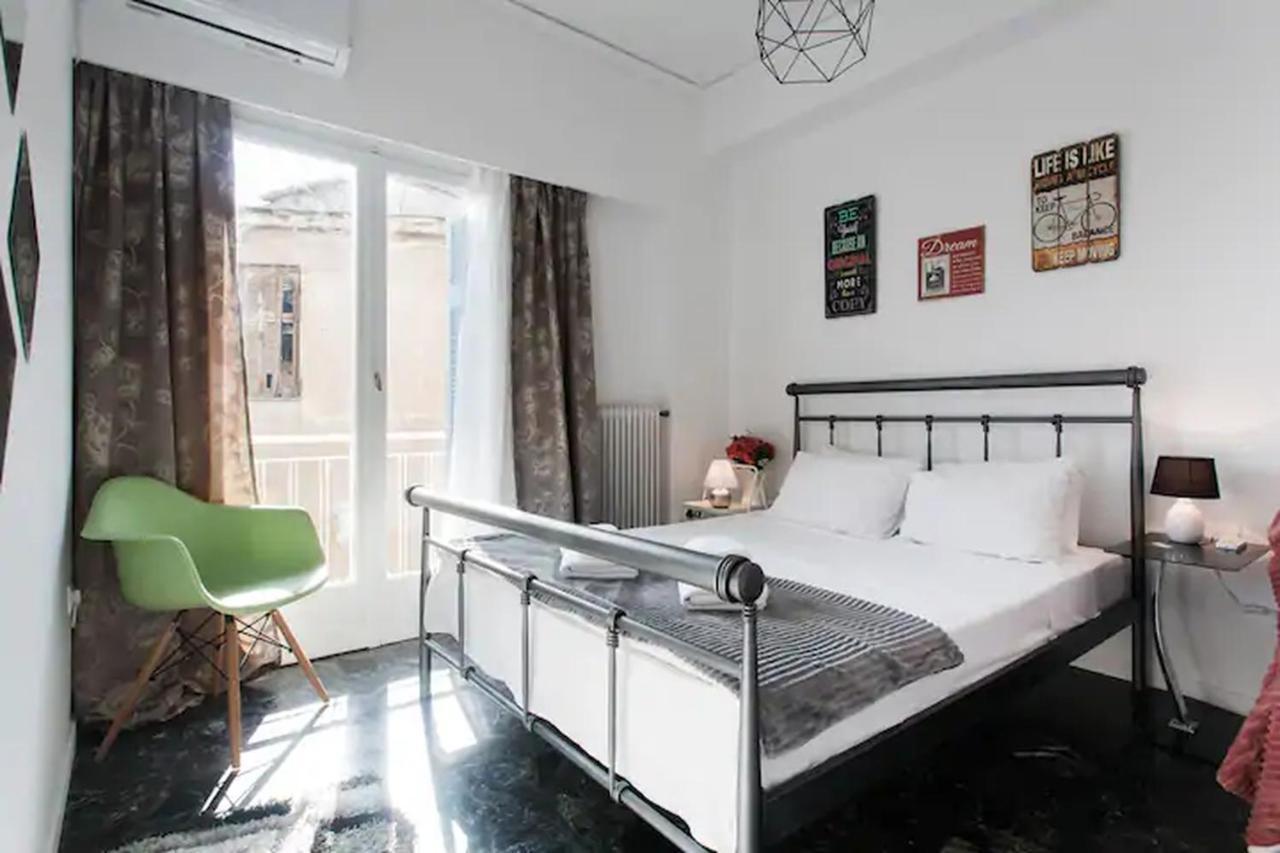 A Masterpiece In Plaka With Big Balcony And Acropolis View Apartment Atena Exterior foto